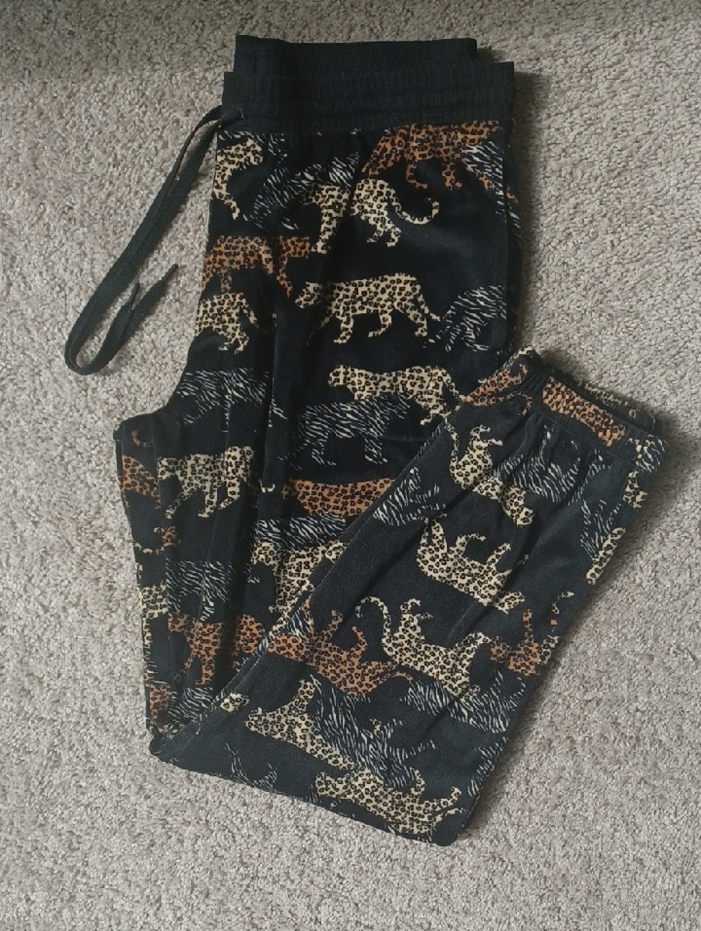 Women's Black Leopard Print Joggers with Drawstring Waist